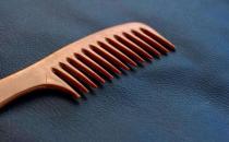 教你如何利用梳子來養生