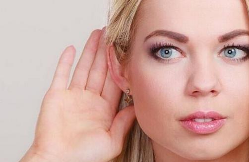 這樣摸摸耳朵能夠養(yǎng)腎哦！