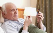 秋冬季節(jié)要小心預(yù)防抑郁癥！