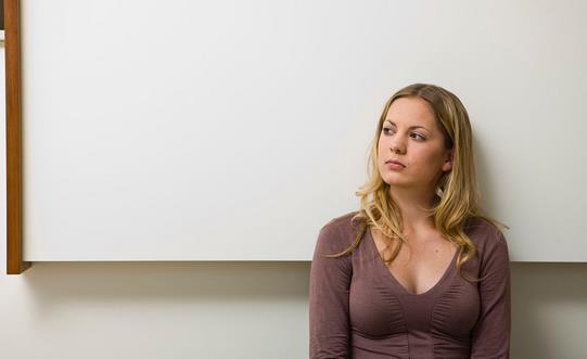 外陰長(zhǎng)痘是咋回事？