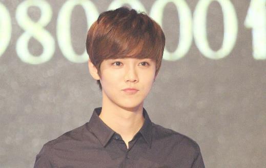 鹿晗個人資料簡介 鹿晗照片 明星鹿晗的QQ號 鹿晗新歌推薦