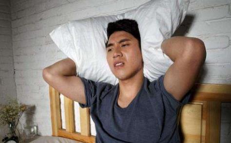 經(jīng)常失眠有哪些危害?經(jīng)常失眠如何緩解