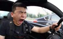 謹防冬天開車犯困頭暈 常開車窗多開外循環