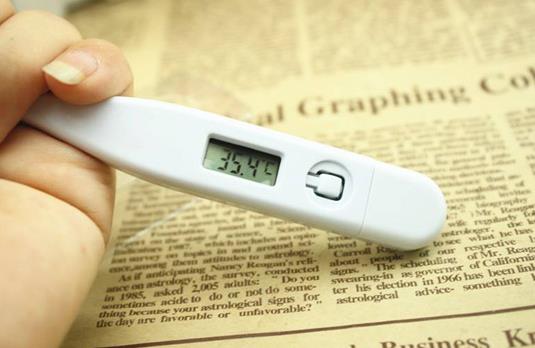 電子體溫計有水銀嗎 電子體溫計和水銀體溫計哪個準