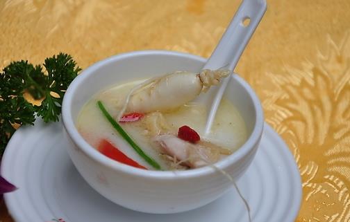 女性臉色發白屬氣血不足 教你補氣補血食譜補氣色