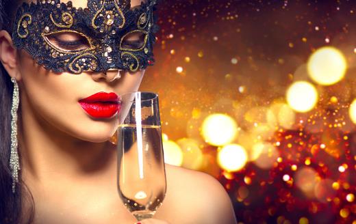 喝酒少不了 這樣做最大程度保護(hù)你的胃