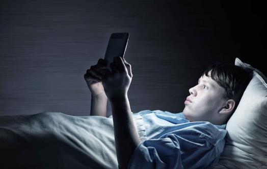 熬夜后補覺 身體就不會受到損害