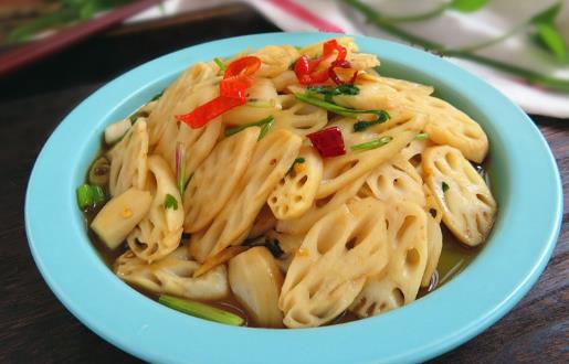 咳嗽多痰火氣大?常吃些蓮藕吧,專家:蓮藕的這四個功效你可以了解一下