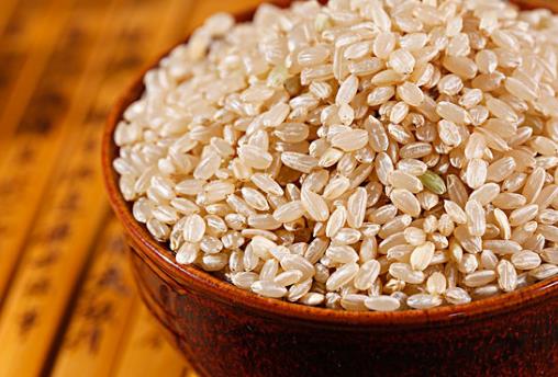 腸胃要刮油 這七種食物得吃