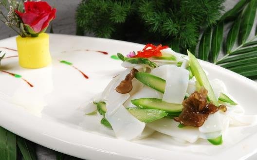 蘿卜皮與蘿卜葉別急著丟 比肉更有營養