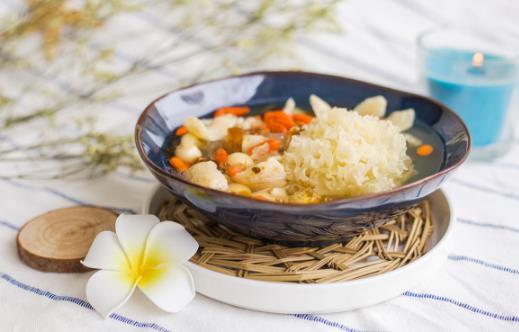 男性八大癥狀癥狀是更年期預警 男人更年期飲食注意