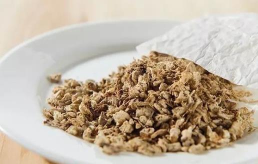 頸椎病出現(xiàn)視力下降一定要當(dāng)心了 預(yù)防頸椎病的方法