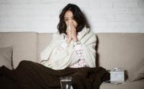 長期睡眠不足引發耳鳴 耳鳴與這些疾病脫離不了關系