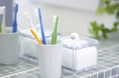 喉嚨干燥的治療小妙招 喉嚨干燥偏方推薦