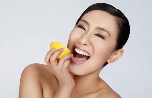 口腔潰瘍反復要從日常飲食入手 預防口腔潰瘍的方法 