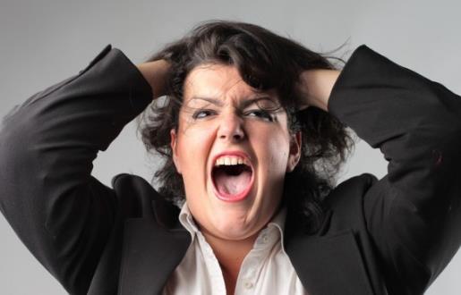 女人經期生氣危害大 這些方法幫你來解決