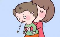 ?食管氣管進(jìn)異物用哈姆力克法 拍背易造成更大傷害