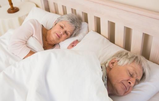 老人總愛做噩夢 減少外界環境因素導致的惡夢發生