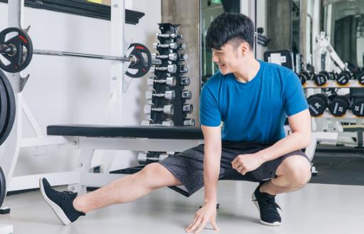 健身前熱身不容易拉傷肌肉 熱身動作推薦