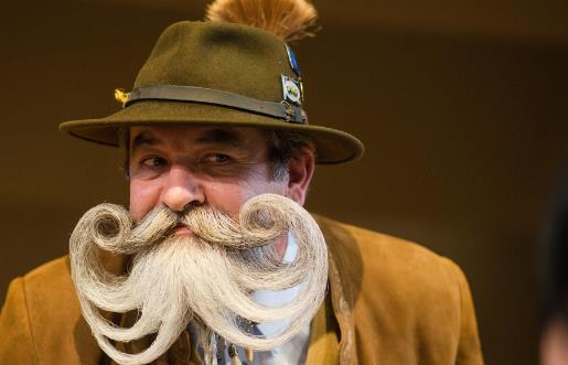 腋毛眉毛擋汗御塵 揭秘人體7個(gè)部位的毛發(fā)作用