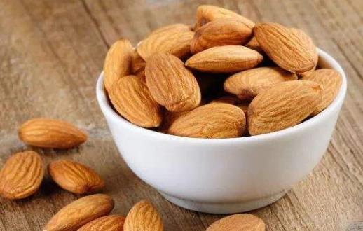 白領們必備的辦公室減肥零食 滿足食欲幫助減肥