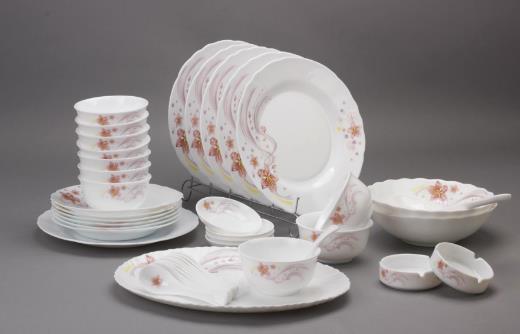 不同材質的餐具是否有毒 陶瓷塑料餐具大揭秘