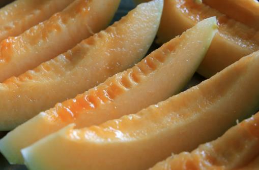 哈密瓜熟不熟?看這幾個地方就知道