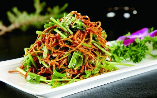 它的“香味”圈粉無數，又讓人嗤之以鼻，殊不知，吃了它