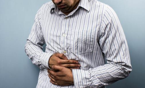 前列腺癌常常有四個標(biāo)志，腰部出現(xiàn)一個征兆，提示癌癥已