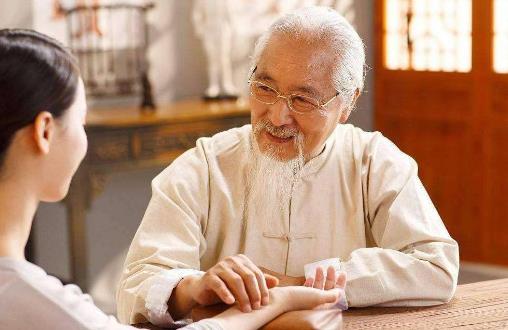 你體內濕氣重嗎？這些表現占越多，濕氣可能越重，別當做