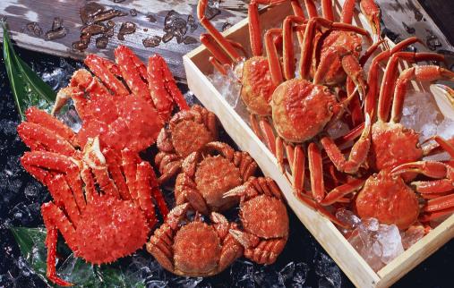 再三提醒:四類人要遠離海鮮,再饞也別碰,否則難受的是