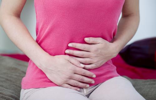 放屁數(shù)次多,是腸胃有問題?2個(gè)因素自測(cè)一下,別拖延太久