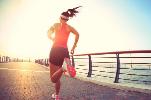 晨跑和夜跑你選擇哪一個(gè) 看完下面不再糾結(jié)！