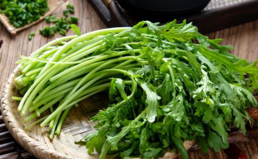 茼蒿素有皇帝菜的美譽 茼蒿的營養價值 