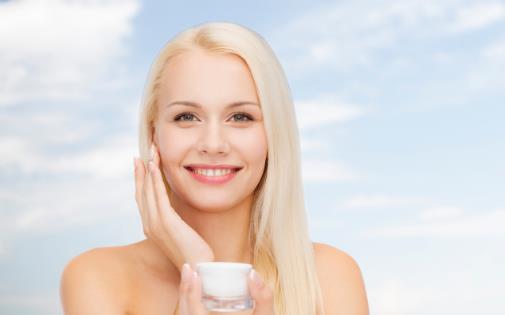 新手小白應(yīng)該如何護(hù)膚 要注意這三點(diǎn)