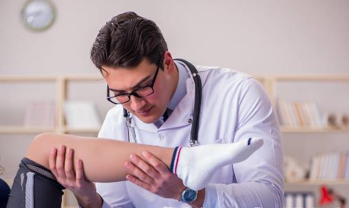 運動損傷預防尤為重要 預防運動損傷準備活動要充分