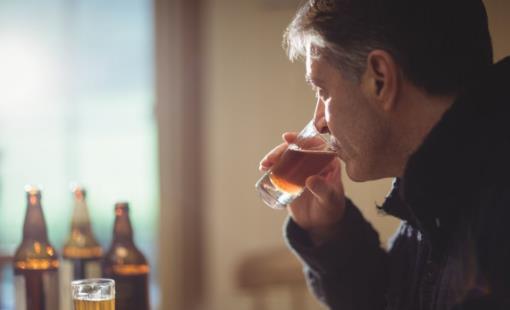 適度飲酒同樣有致癌風險 長期飲酒引發心腦血管疾病