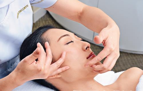 警惕！氣溫驟變，多人中招口眼歪斜、面部麻木……此季高