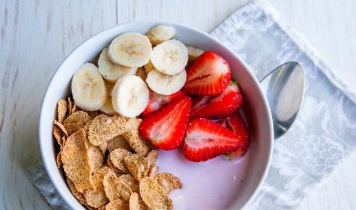 酸奶是適合于人類的營養保健品 關于酸奶的養生之道 