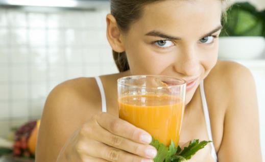 DIY15種美味的水果飲品 更有樂趣更健康