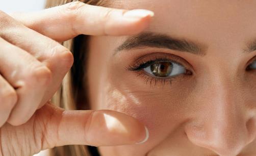 長期對著屏幕必知的4個護眼方法 10種不得不知的護眼食物