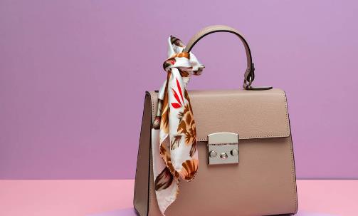 皮革包不耐用是你沒有保養好 包包油脂不足干燥易損