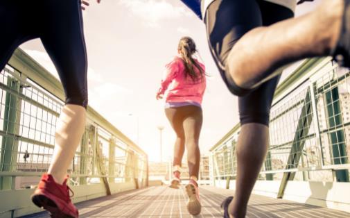 跑步會讓我們活的更久 但并不是跑得越多就越好!