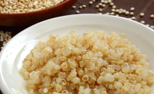 常吃藜麥預防三高減肥瘦身 黎麥粥的家常做法教程