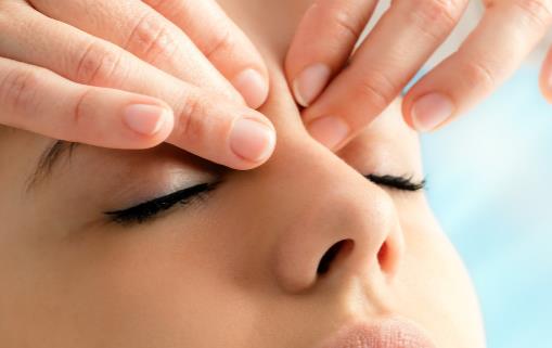 保養(yǎng)別忘了眼睛護理 眼部肌膚竟會泄漏你的年齡