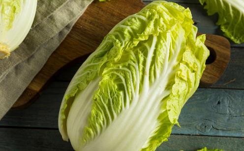 挑選大白菜時(shí)菜葉上長(zhǎng)了小黑點(diǎn) 這樣的白菜能不能吃