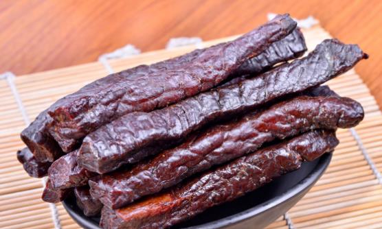 牛肉硬是老了還是沒熟 牛肉烹飪技巧大全