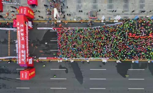 萬人跑過的42公里萬科“莞馬”，環衛工清潔只花了10分鐘？