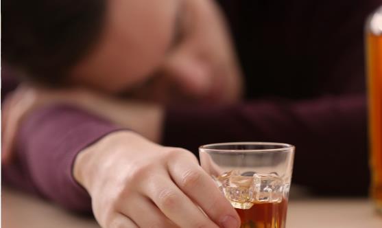 酒喝多了難受怎么辦？教你3招，簡單實用，讓你快速醒酒，收藏了