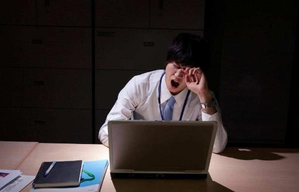 長期上夜班,算是熬夜嗎?聽聽醫生說熬夜的正確說法